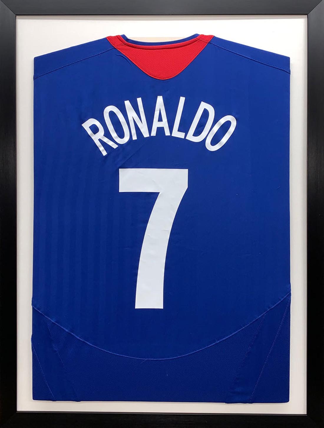 What is the best size football shirt for framing? 